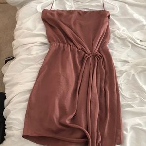 Strapless satin mauve dresss